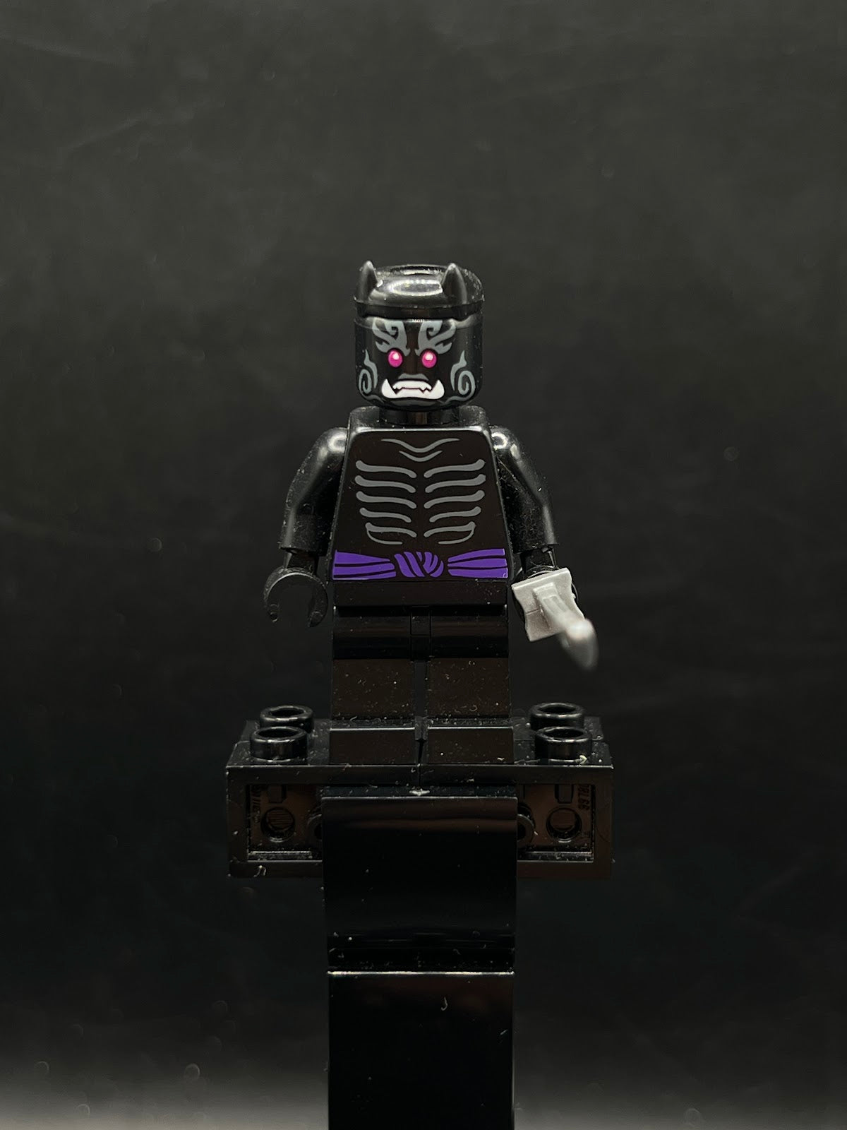 Mystake - Oni Form (BAM) - Foto real - DagaBlocks