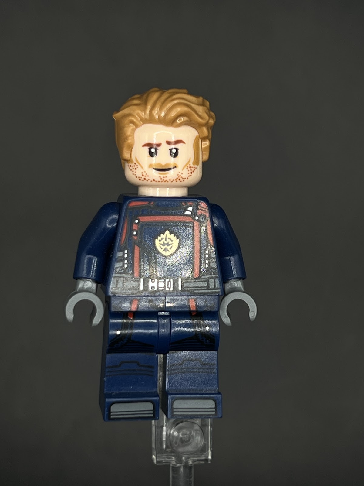 LEGO Minifigura Star Lord Dark Blue Suit - Marvel Épica