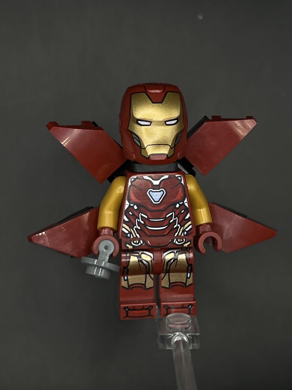 LEGO Minifigura Iron Man Mark 85 Propulsores En Su Espalda - Marvel Épica