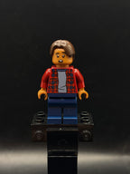 Ned Leeds - Dark Red Plaid Shirt, Dark Blue Legs - Foto real - DagaBlocks
