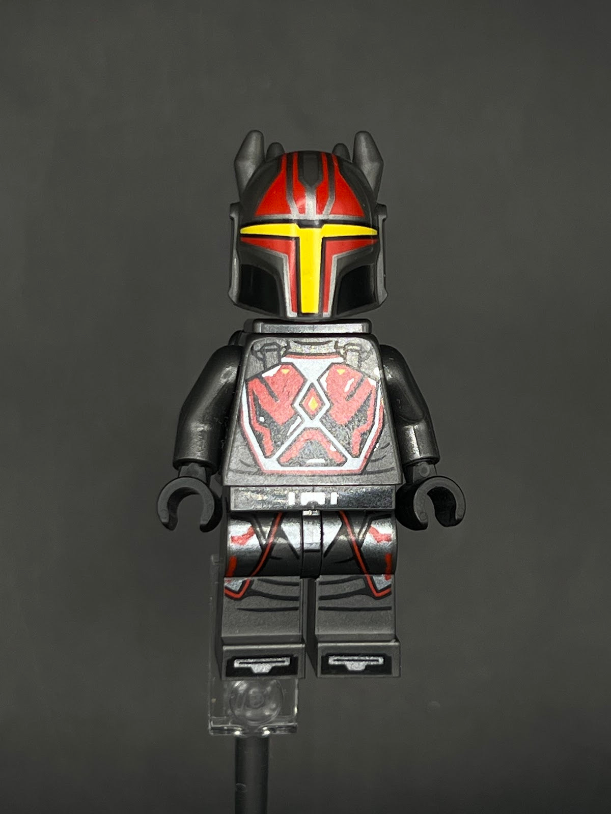 LEGO Minifigura Gar Saxon - Star Wars Legendaria