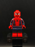Spider-Man - Black Web Pattern, Red Torso Small Vest, Red Boots - Foto real - DagaBlocks