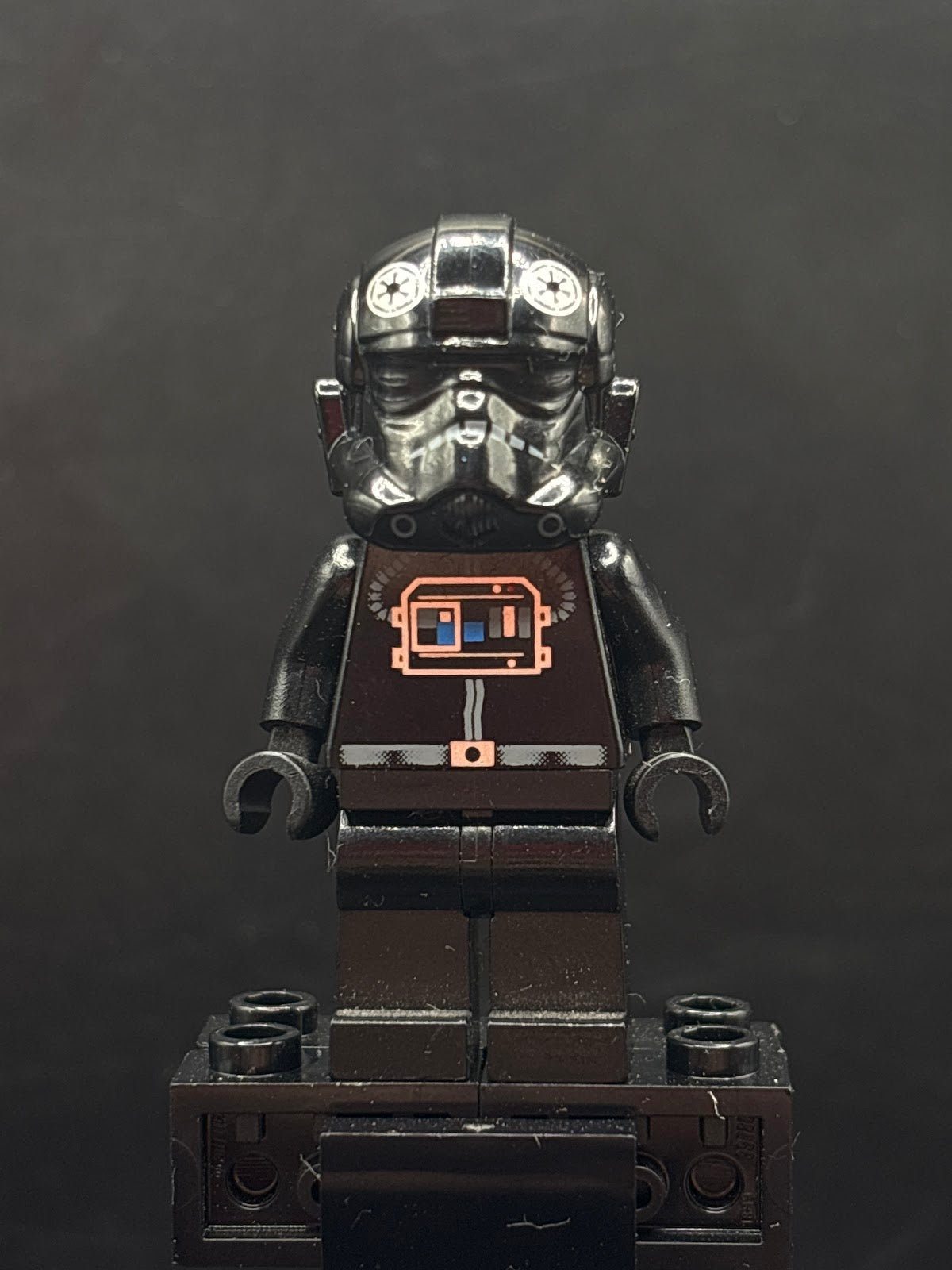 Imperial TIE Fighter Pilot - Reddish Brown Head - Foto real - DagaBlocks