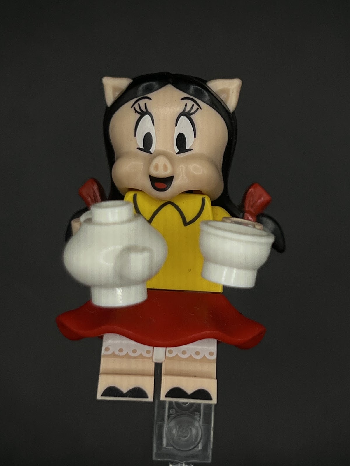 LEGO Minifigura Petunia Pig - Disney Épica