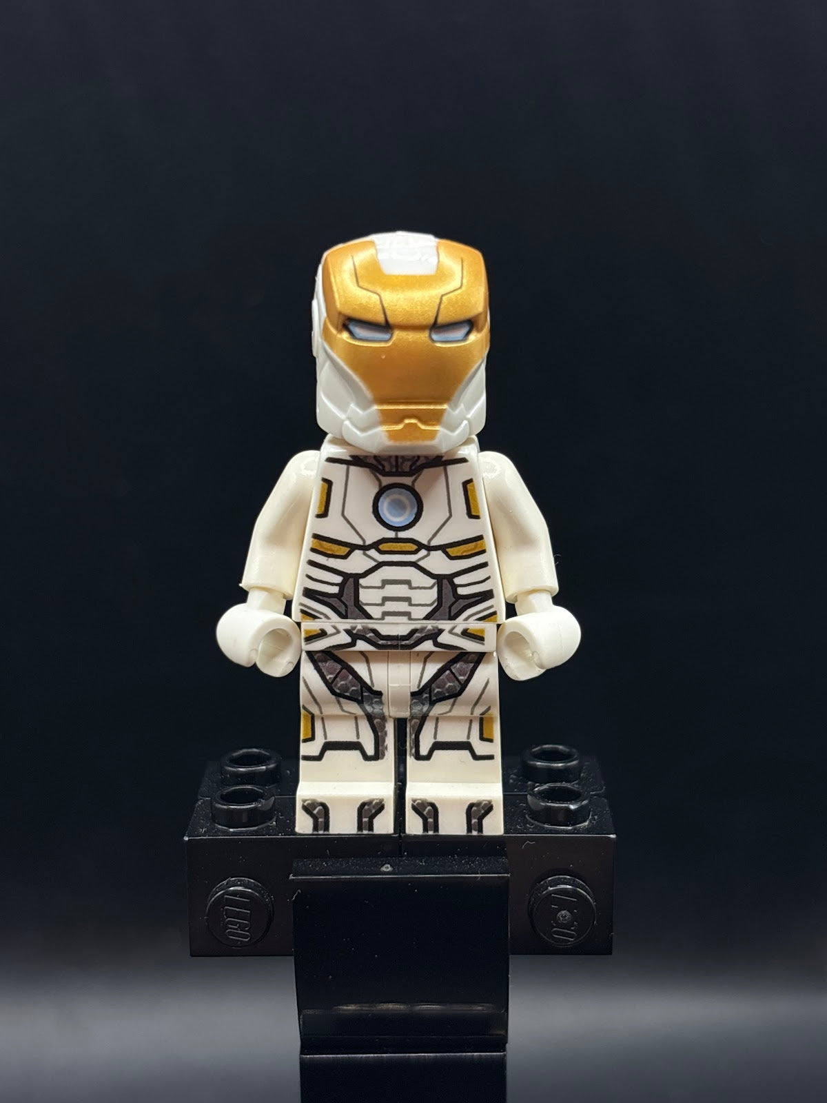 Space Iron Man - Foto real - DagaBlocks