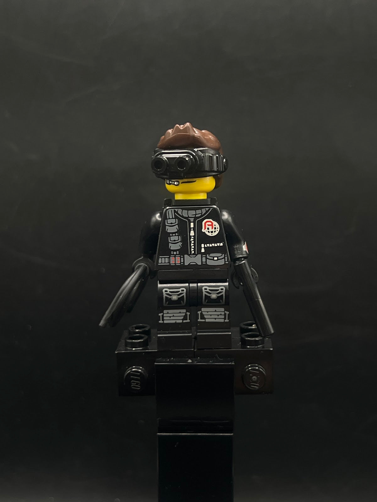 Spy, Series 16 (Minifigure Only without Stand and Accessories) - Foto real - DagaBlocks