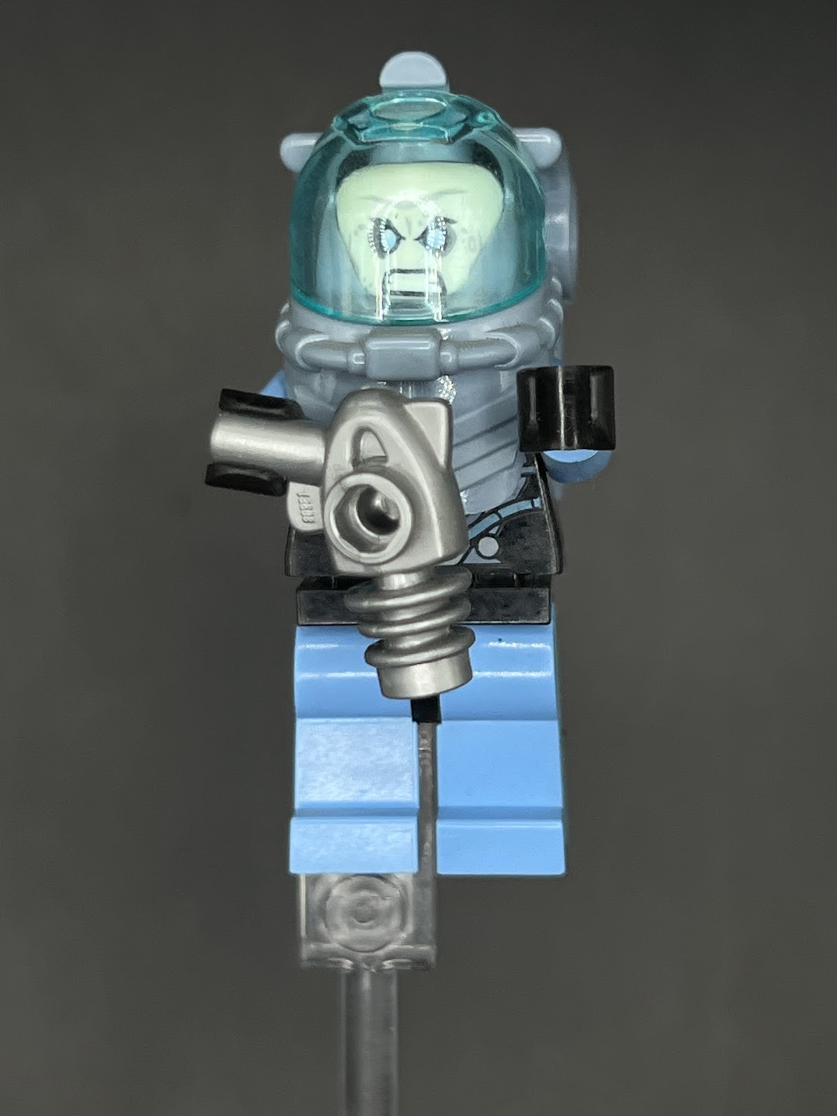 LEGO Minifigura Mr.Freeze - DC Épica