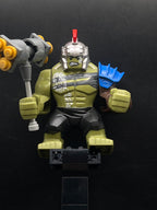 Hulk - Giant, Black Pants, Helmet - Foto real - DagaBlocks