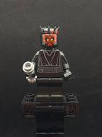 Darth Maul - Horns and Cape, Plain Legs - Foto real - DagaBlocks