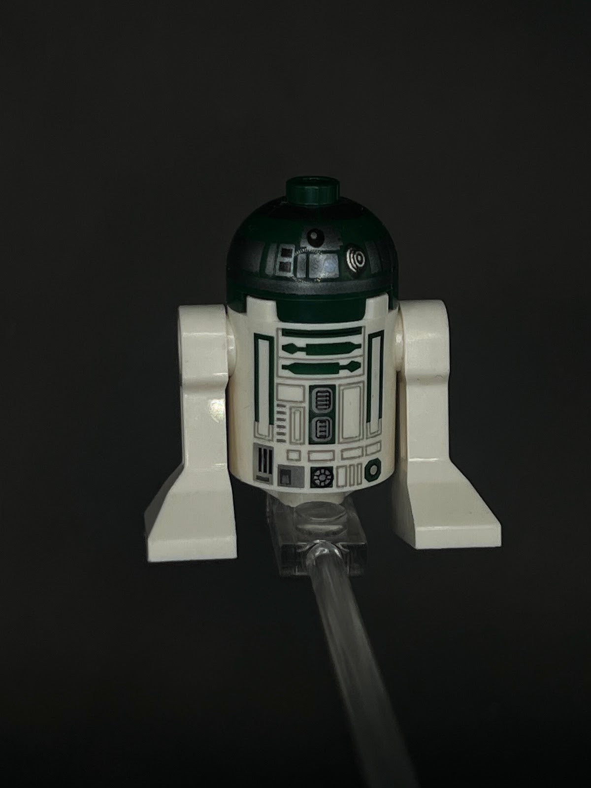 LEGO Minifigura R4-P44 - Star Wars Épica