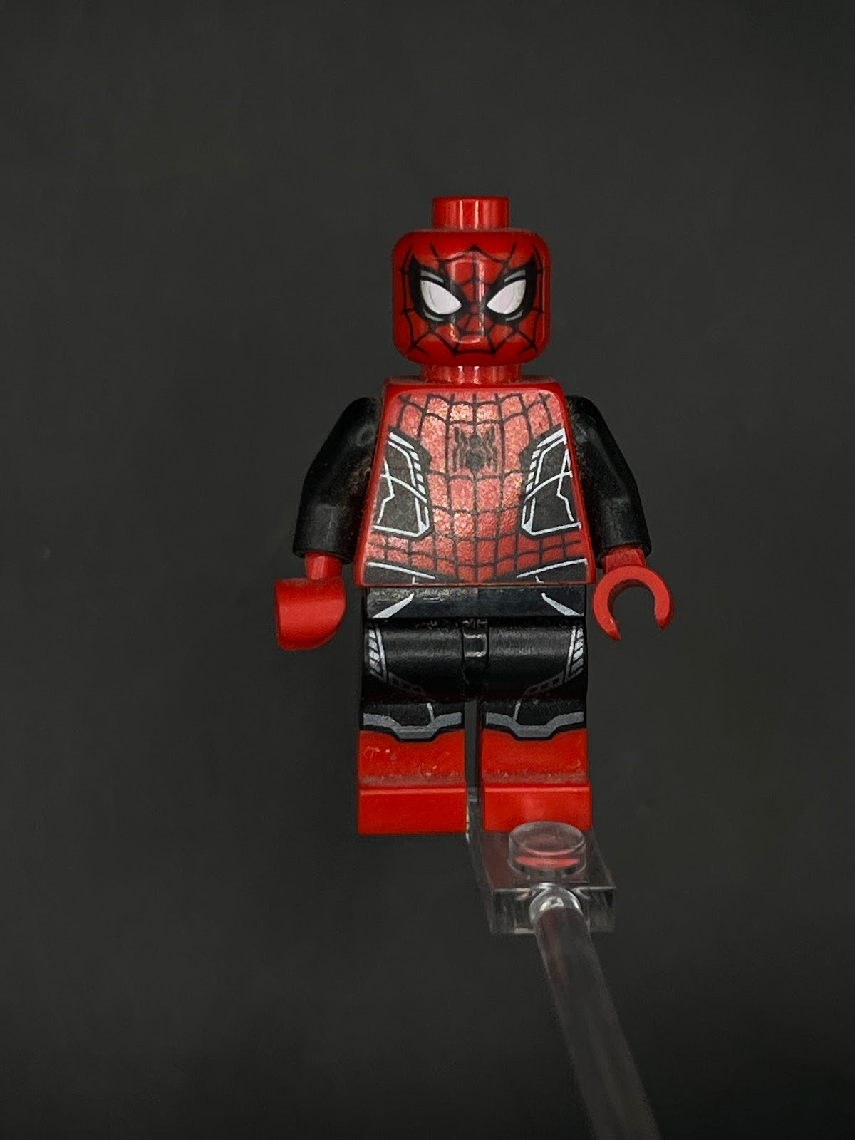 LEGO Minifigura Spider Man Traje Con Detalles Negros - Marvel Épica