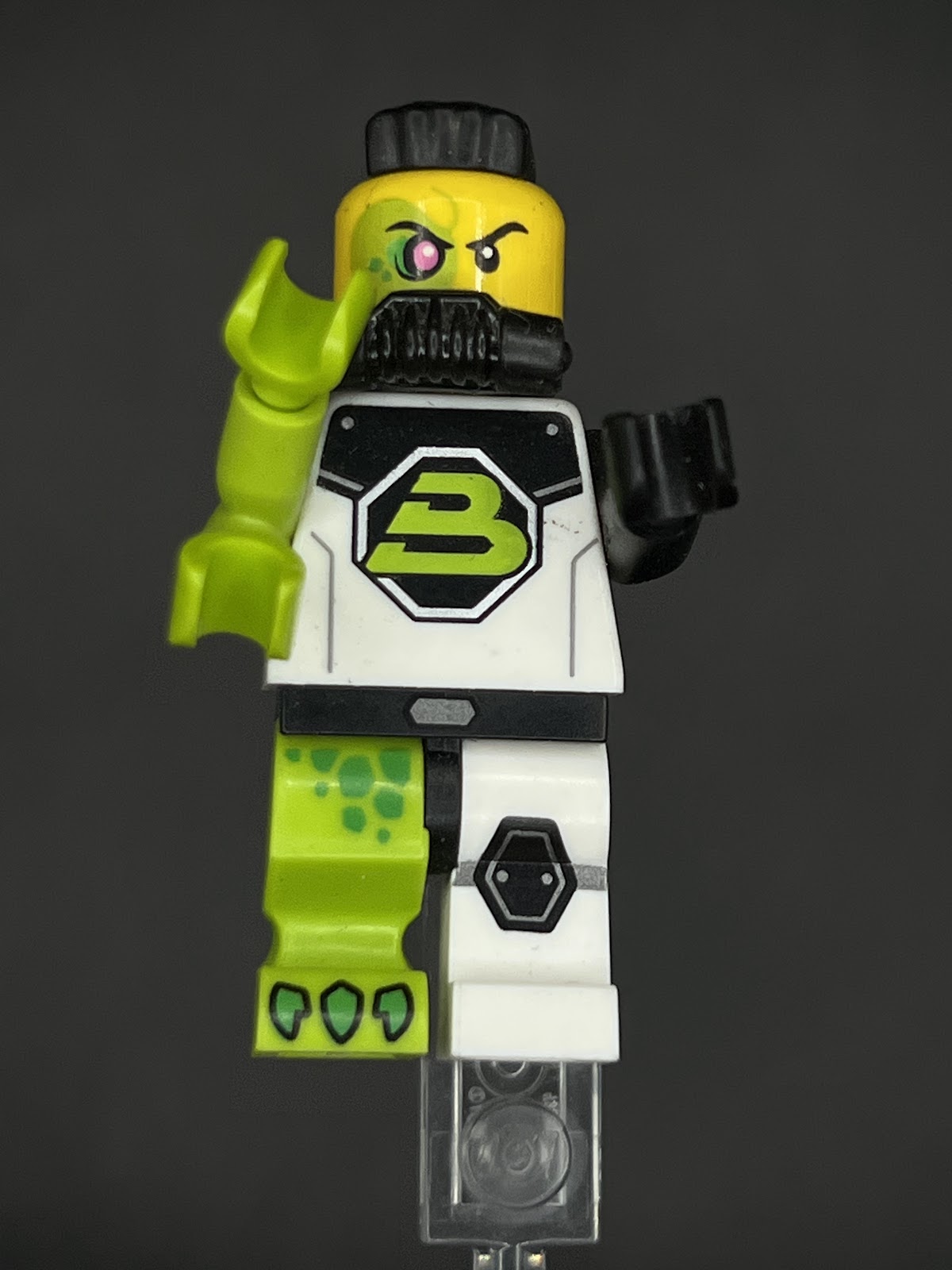 LEGO Minifigura Blacktron Mutant - Colección Épica