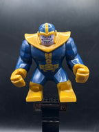 Thanos - Large Figure, Dark Blue and Pearl Gold Outfit, Arms, and Helmet - Foto real - DagaBlocks