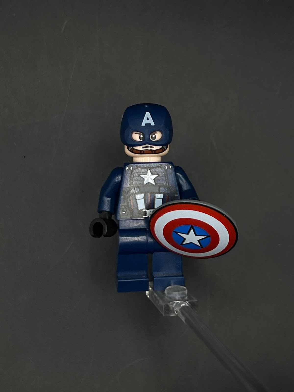 LEGO Minifigura Capitan America Manos Negras - Marvel Legendaria