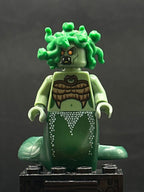 Medusa, Series 10 (Minifigure Only without Stand and Accessories) - Foto real - DagaBlocks