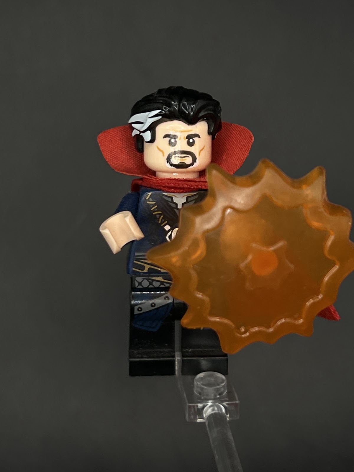 LEGO Minifigura Doctor Strange Con Collarin - Marvel Épica