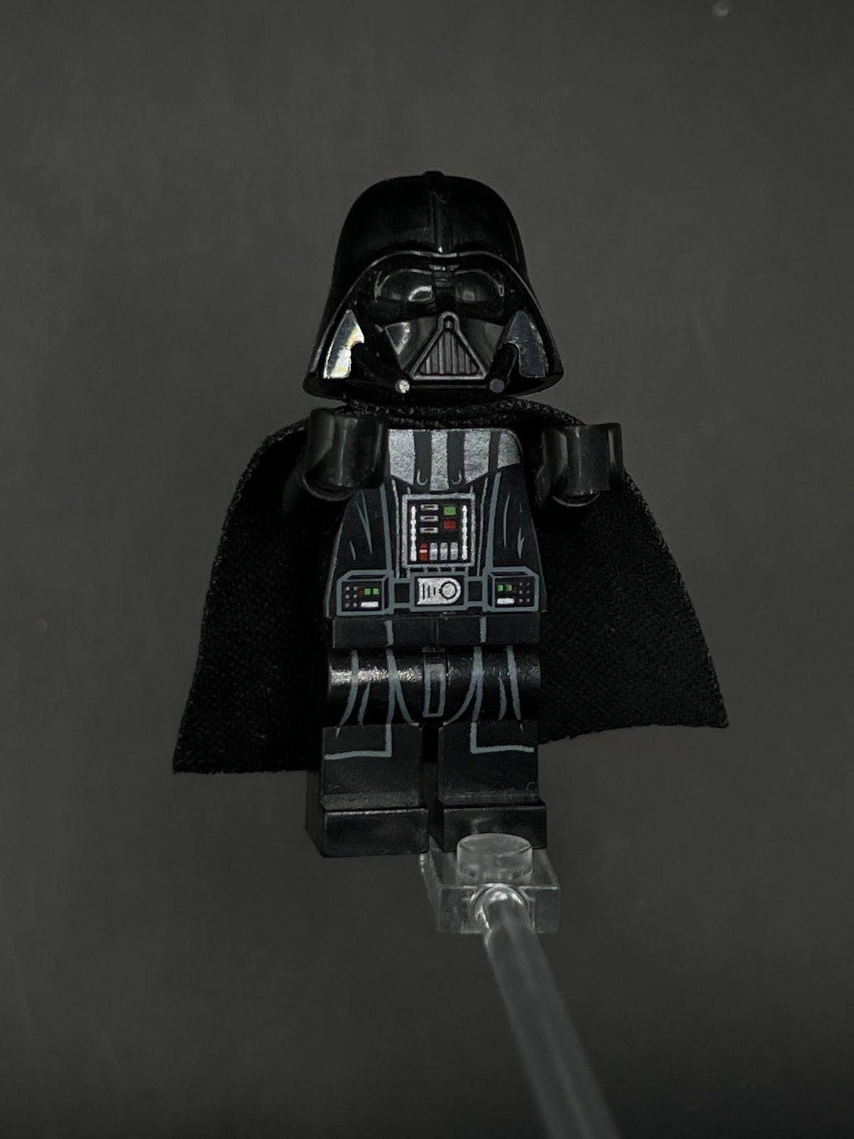 LEGO Minifigura Darth Vader Tipo 2 - Star Wars Épica