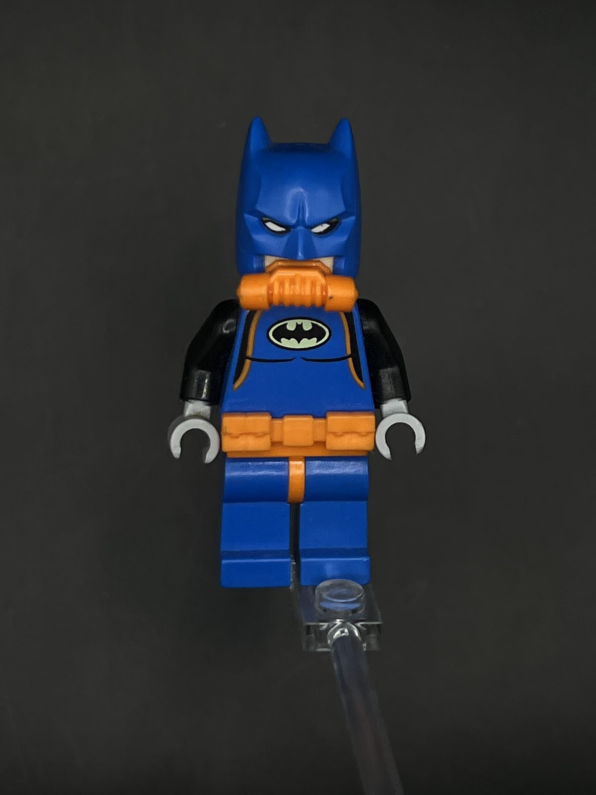 LEGO Minifigura Batman Buzo - DC Legendaria