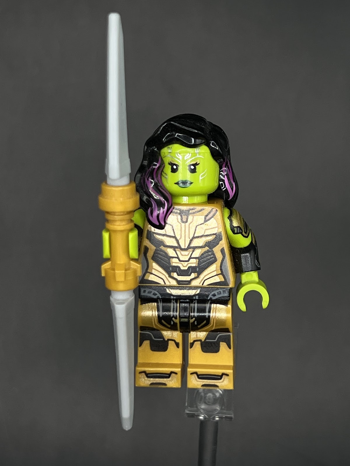 LEGO Minifigura Gamora Guerrera - Marvel Legendaria