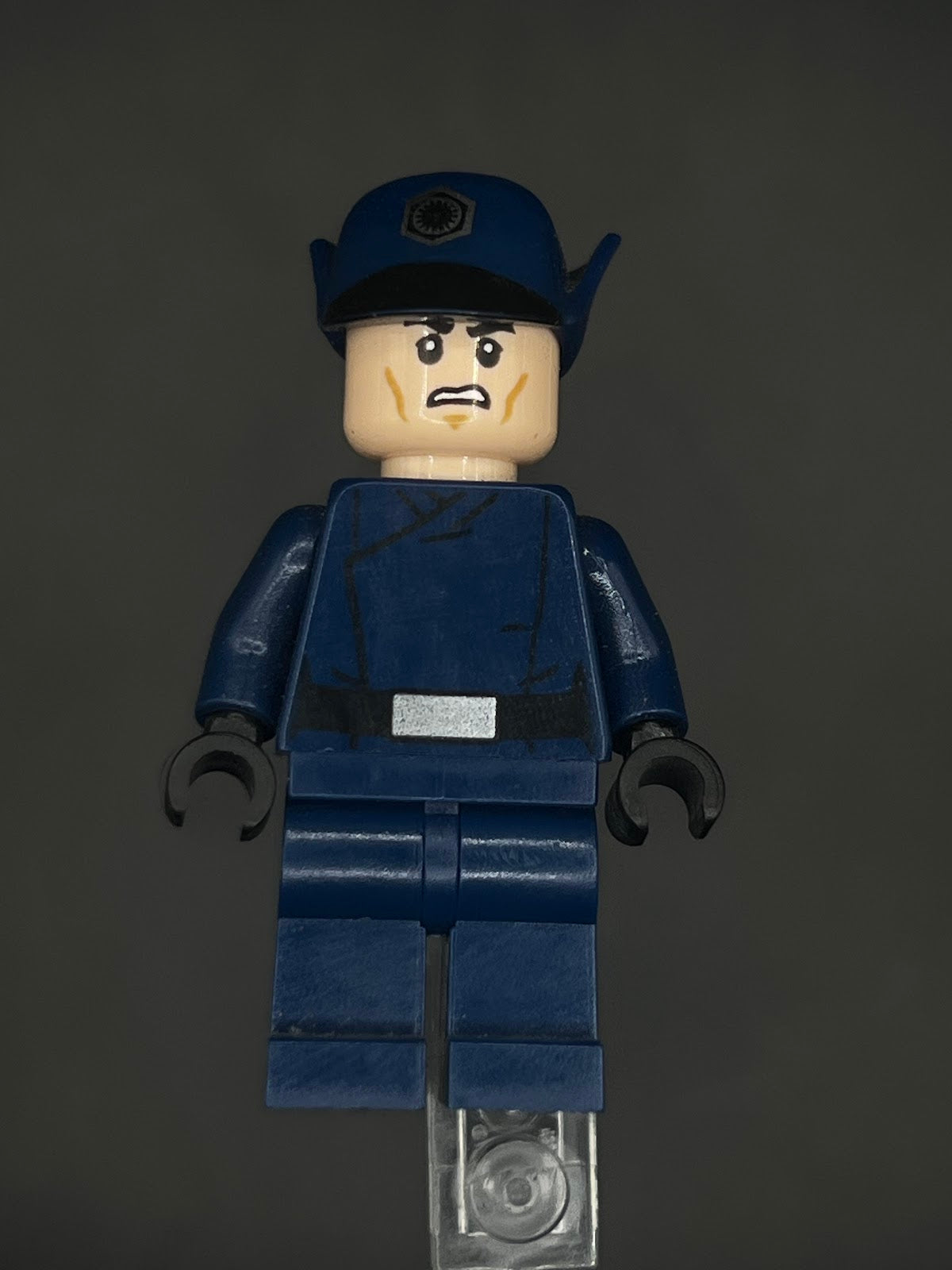 LEGO Minifigura First Order Officer - Star Wars Épica
