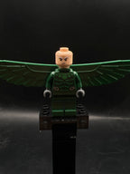 Vulture, Dark Green Costume, Neck Bracket - Foto real - DagaBlocks