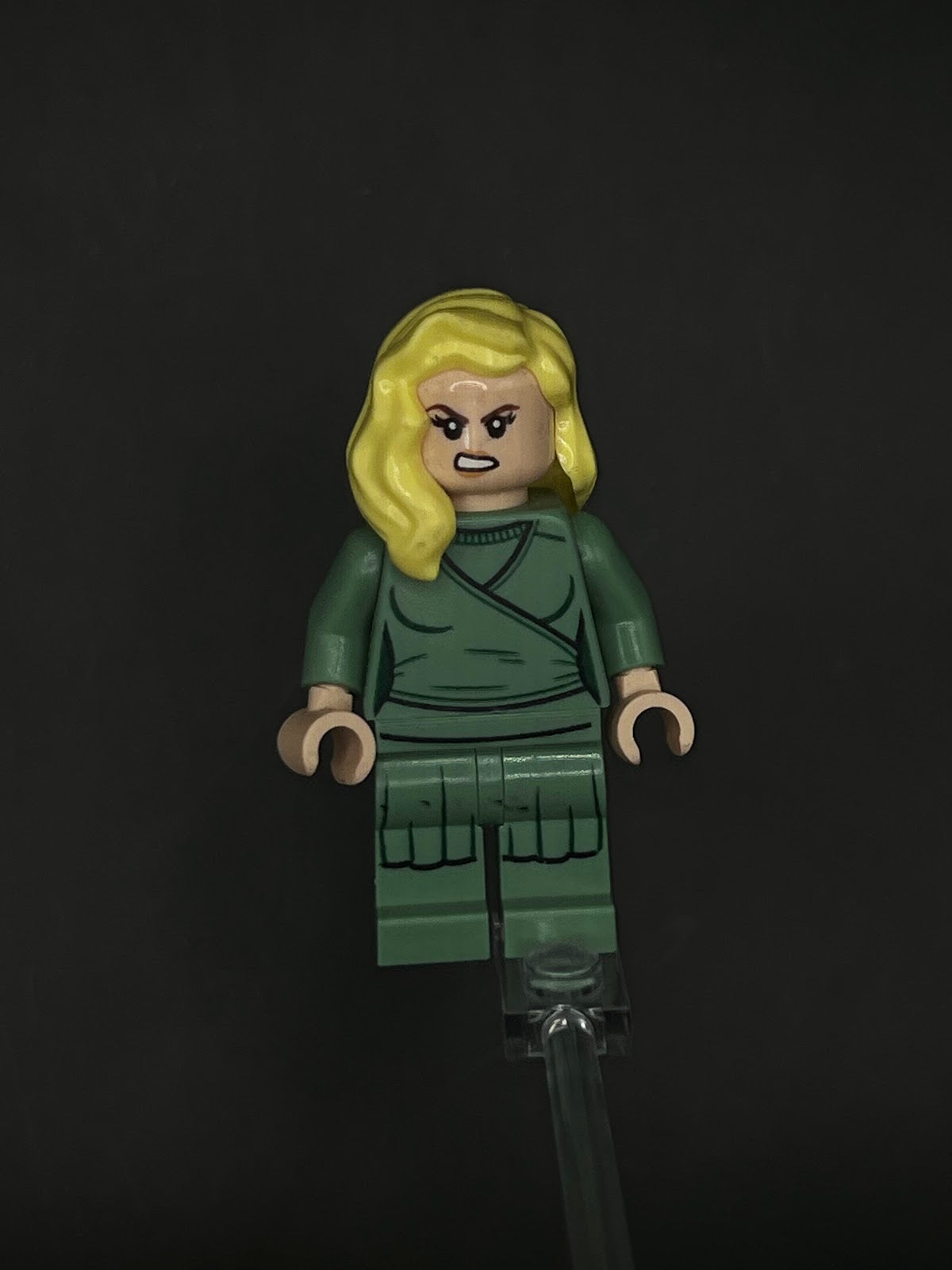 LEGO Minifigura Vicki Vale - DC Legendaria
