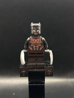 Black Panther - Dark Silver Armor, White Eyes - Foto real - DagaBlocks