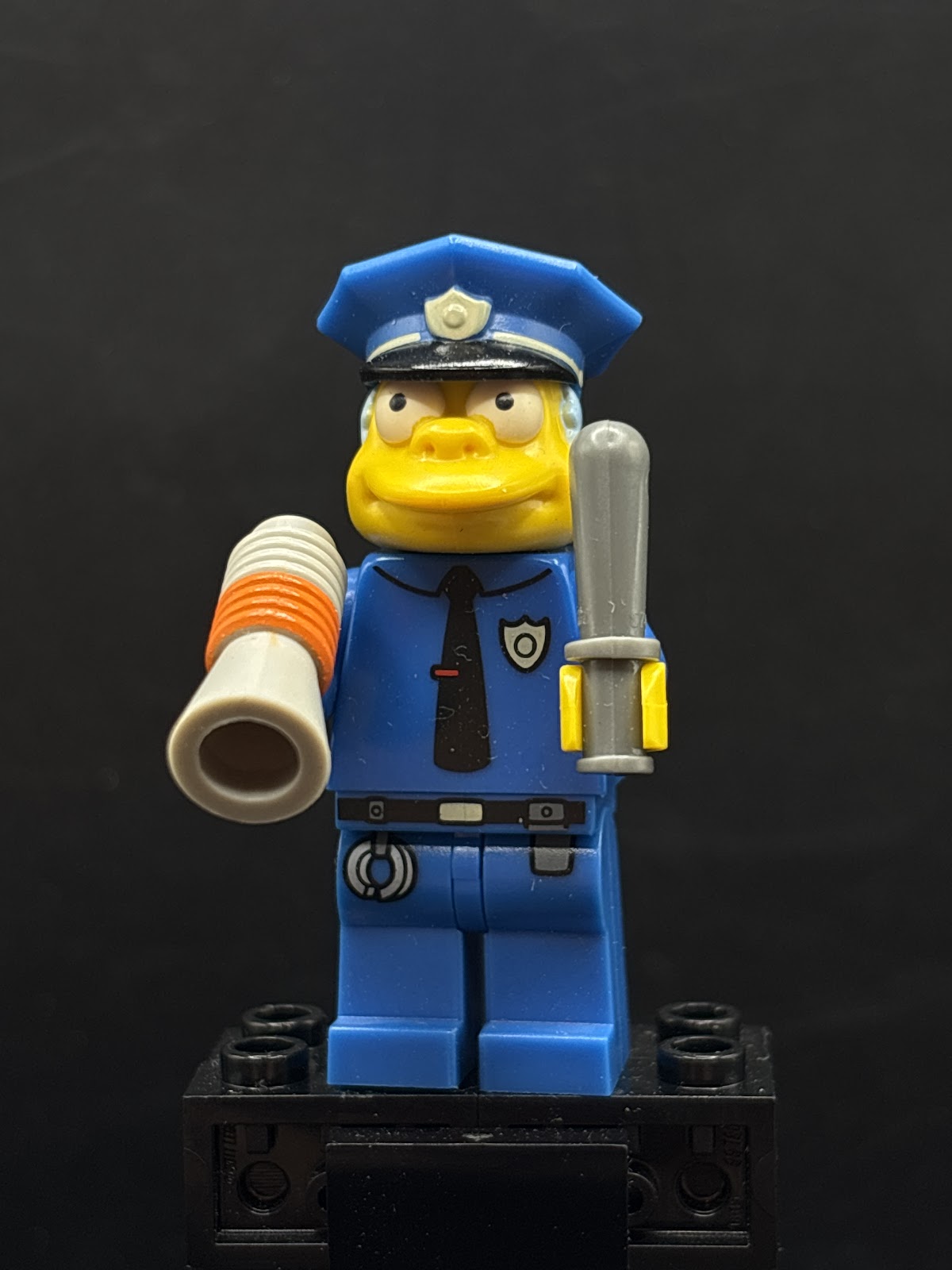 Chief Wiggum, The Simpsons, Series 1 (Minifigure Only without Stand and Accessories) - Foto real - DagaBlocks