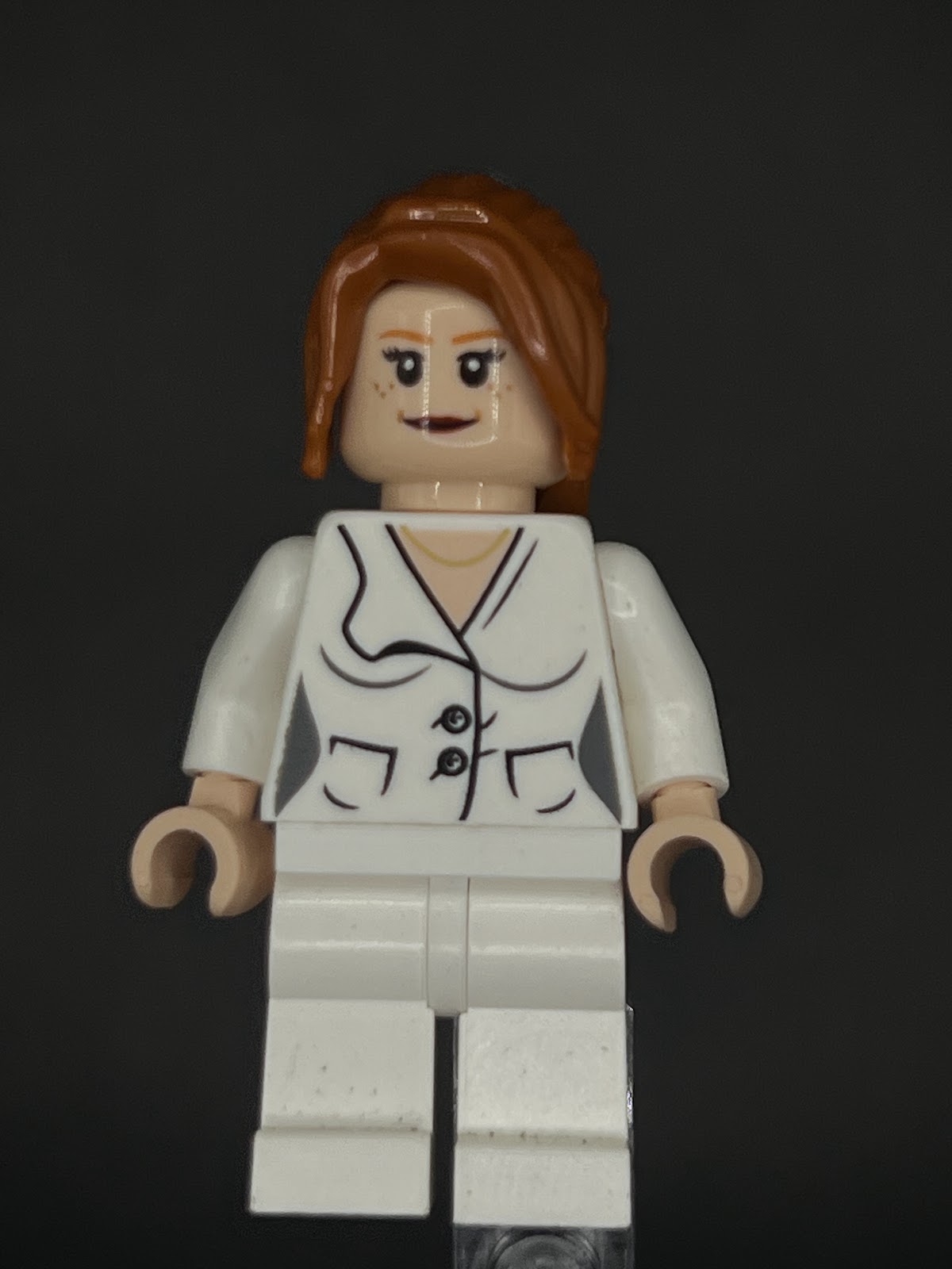 LEGO Minifigura Pepper Potts - Marvel Épica