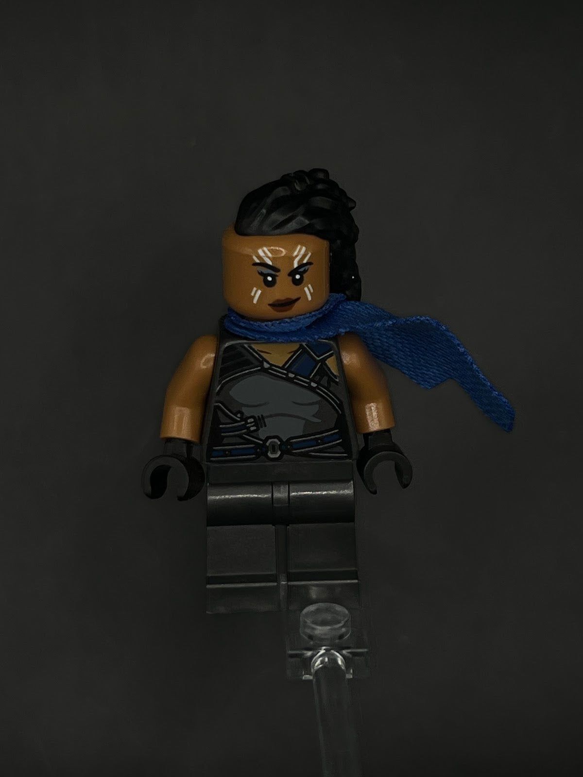 LEGO Minifigura Valkiria - Marvel Épica