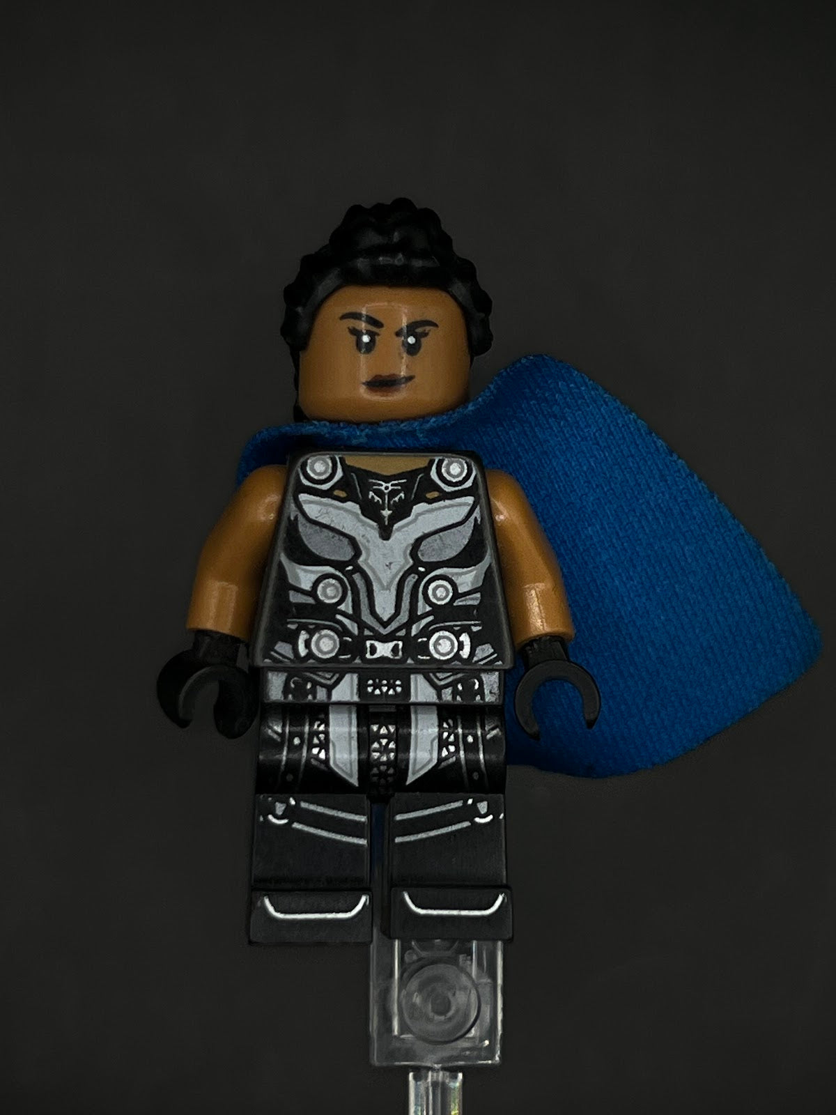 LEGO Minifigura King Valkyrie - Marvel Épica