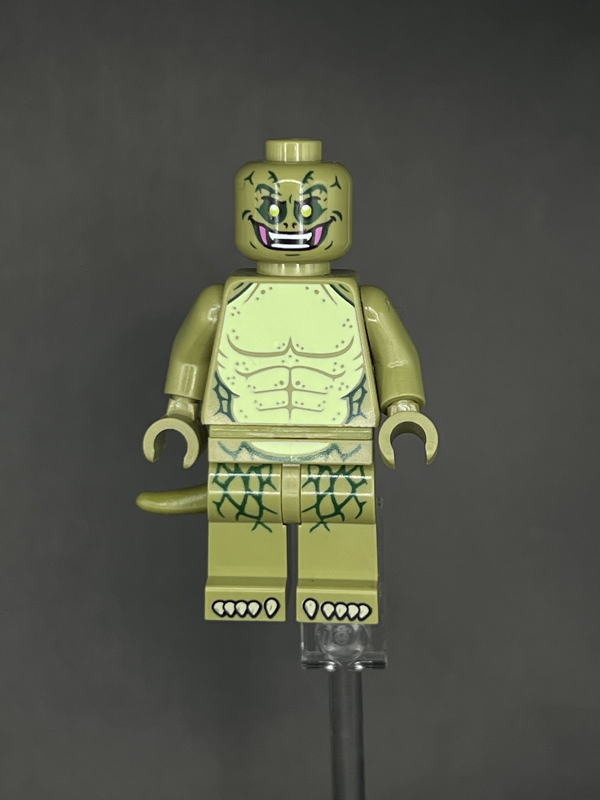 LEGO Minifigura Lizard - Marvel Legendaria