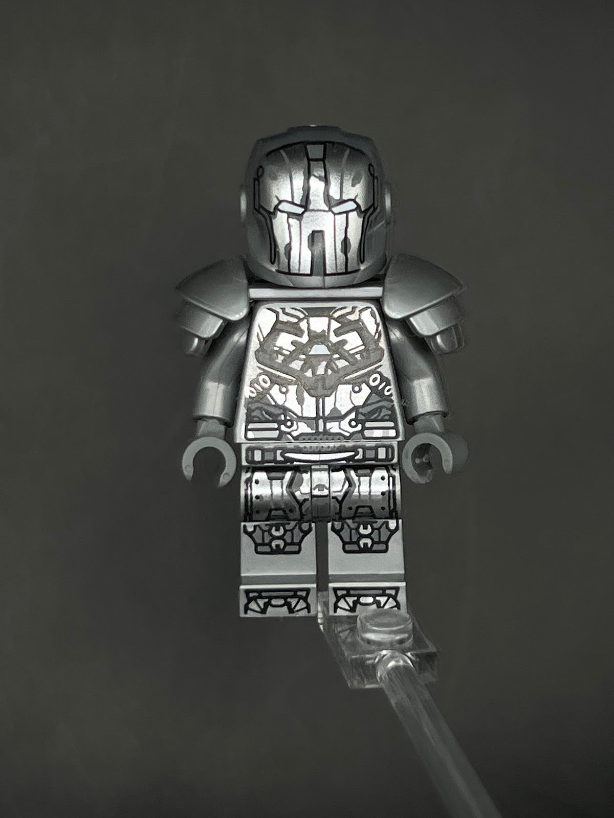 LEGO Minifigura Whiplash - Marvel Épica