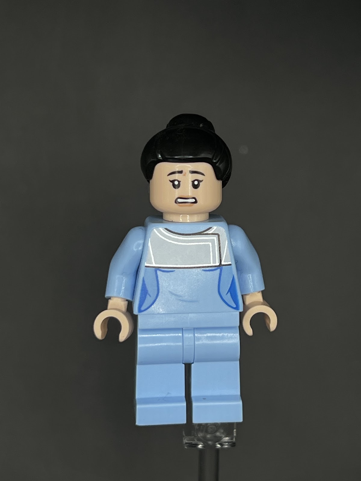LEGO Minifigura Dr Helen Cho - Marvel Legendaria