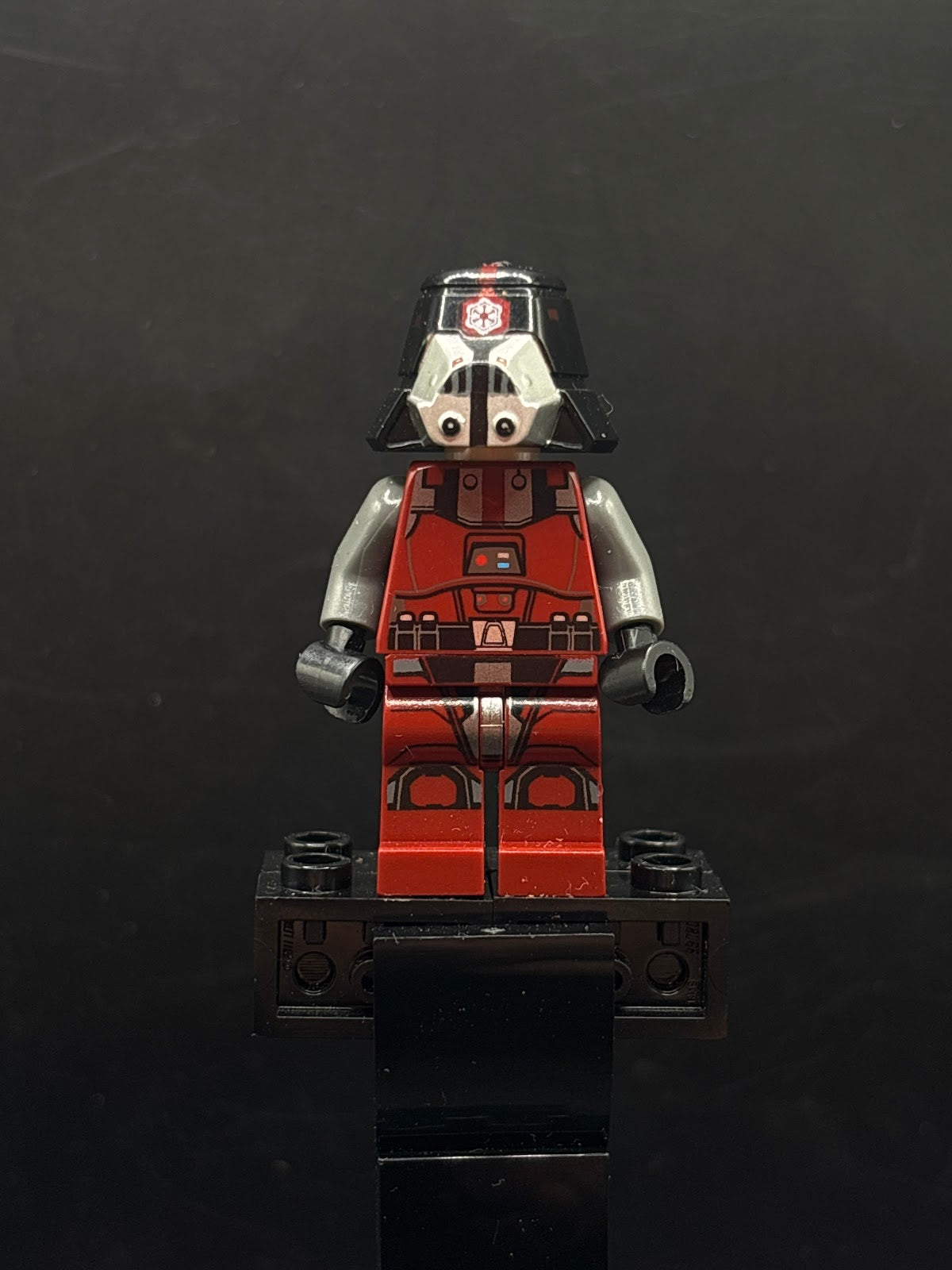 Sith Trooper - Dark Red Armor, Printed Legs - Foto real - DagaBlocks