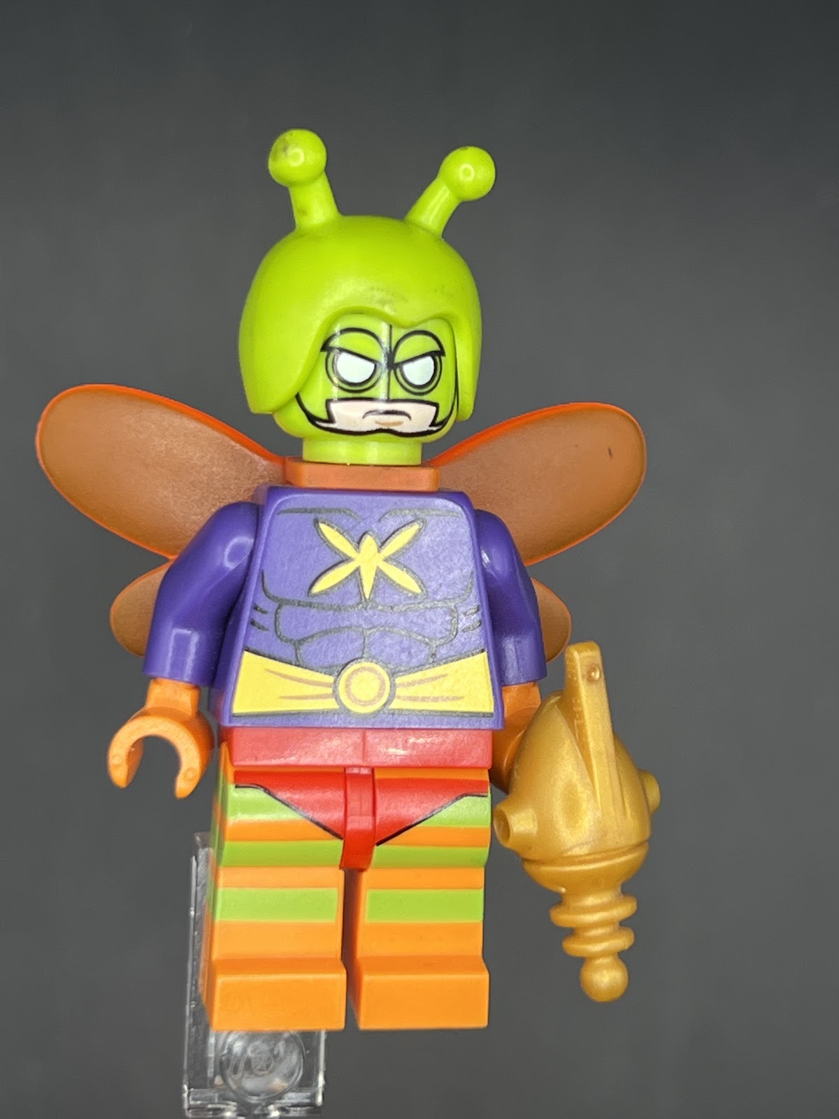 LEGO Minifigura Killer Moth  Casco Verde Abierto - DC Épica