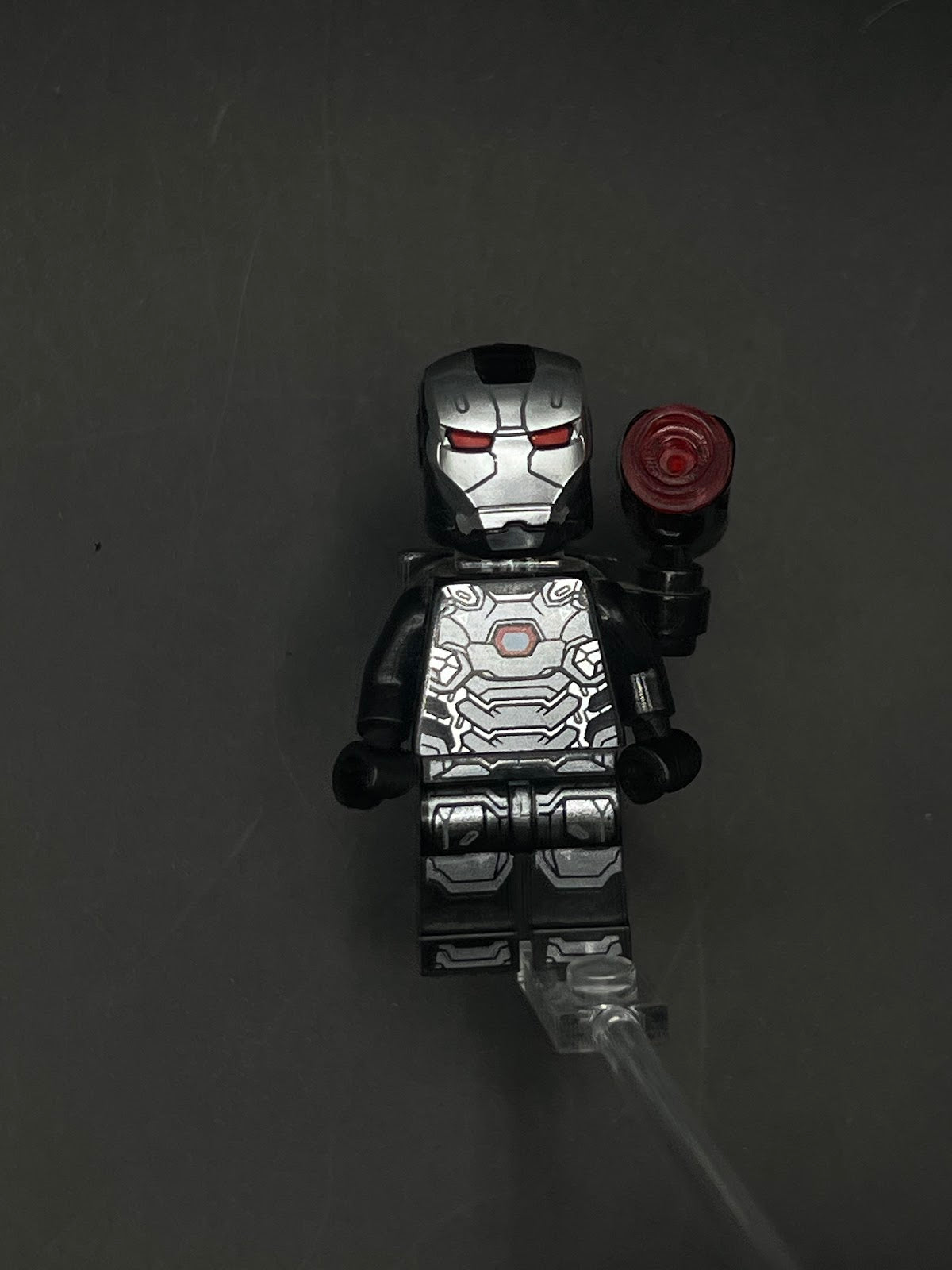 LEGO Minifigura War Machine Brazos Negros Torso Gris - Marvel Legendaria
