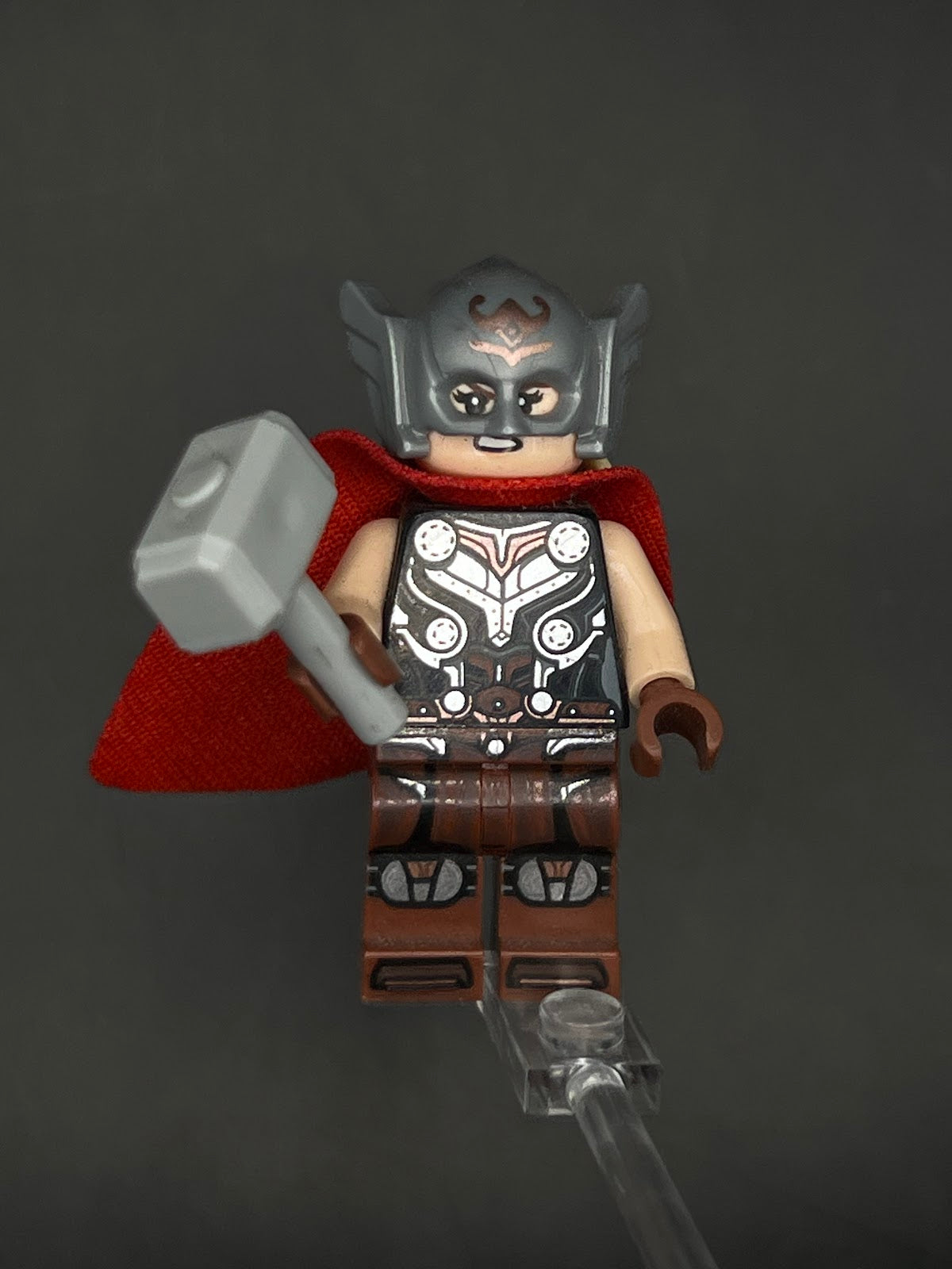 LEGO Minifigura Mighty Thor - Marvel Épica