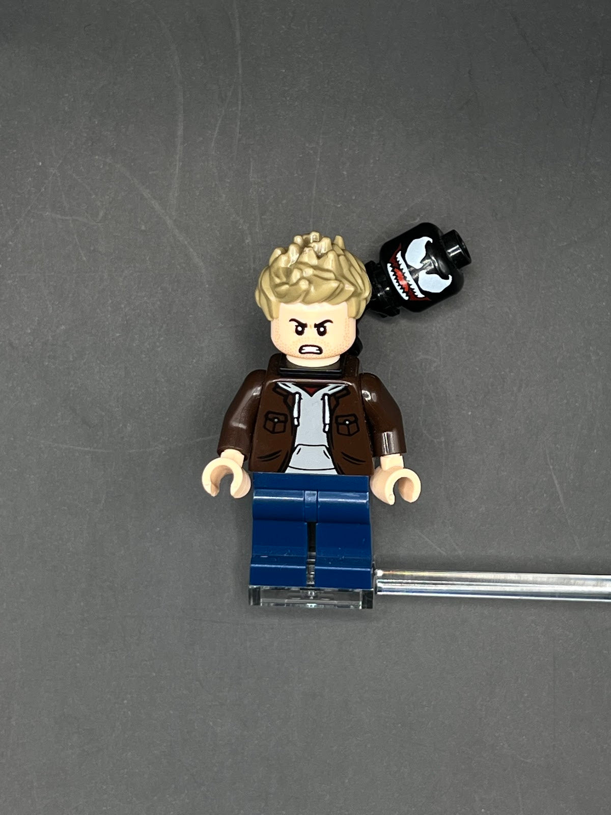 LEGO Minifigura Eddie Brock Venom Head - Marvel Legendaria