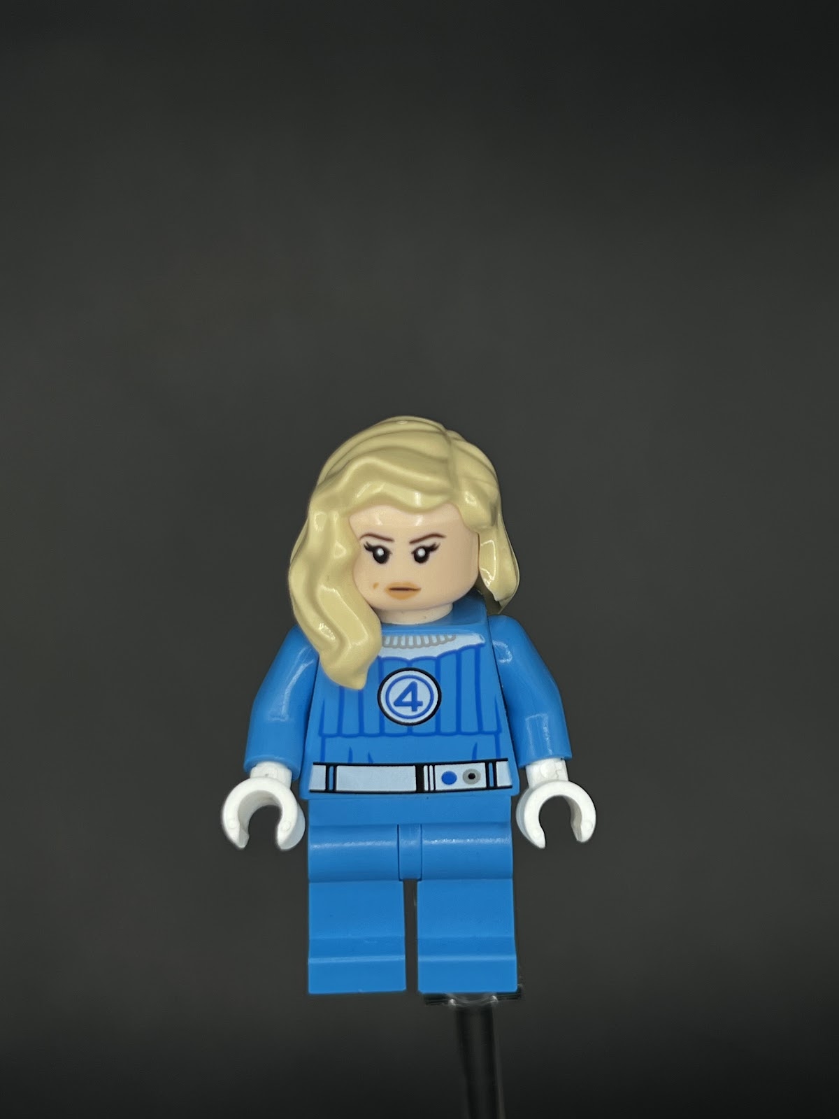 LEGO Minifigura Sue Storm Mujer Invisible - Marvel Legendaria