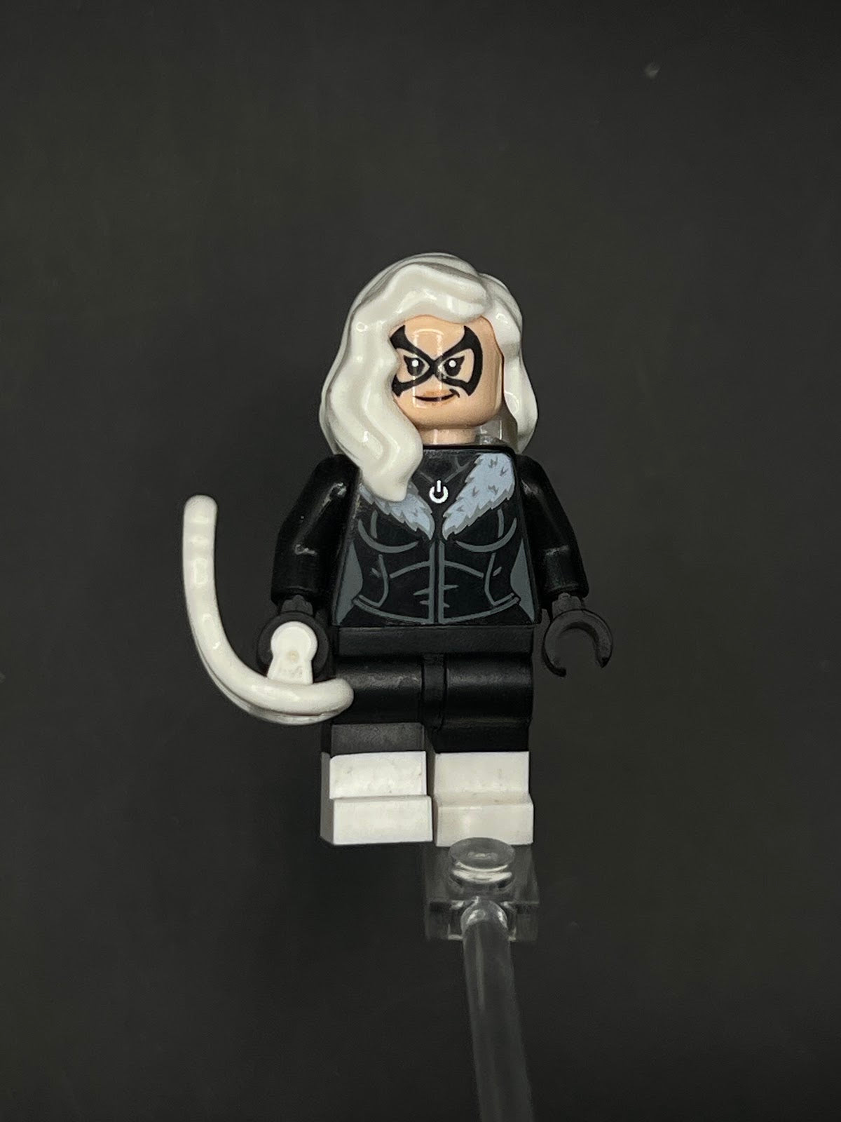 LEGO Minifigura Black Cat - Marvel Legendaria