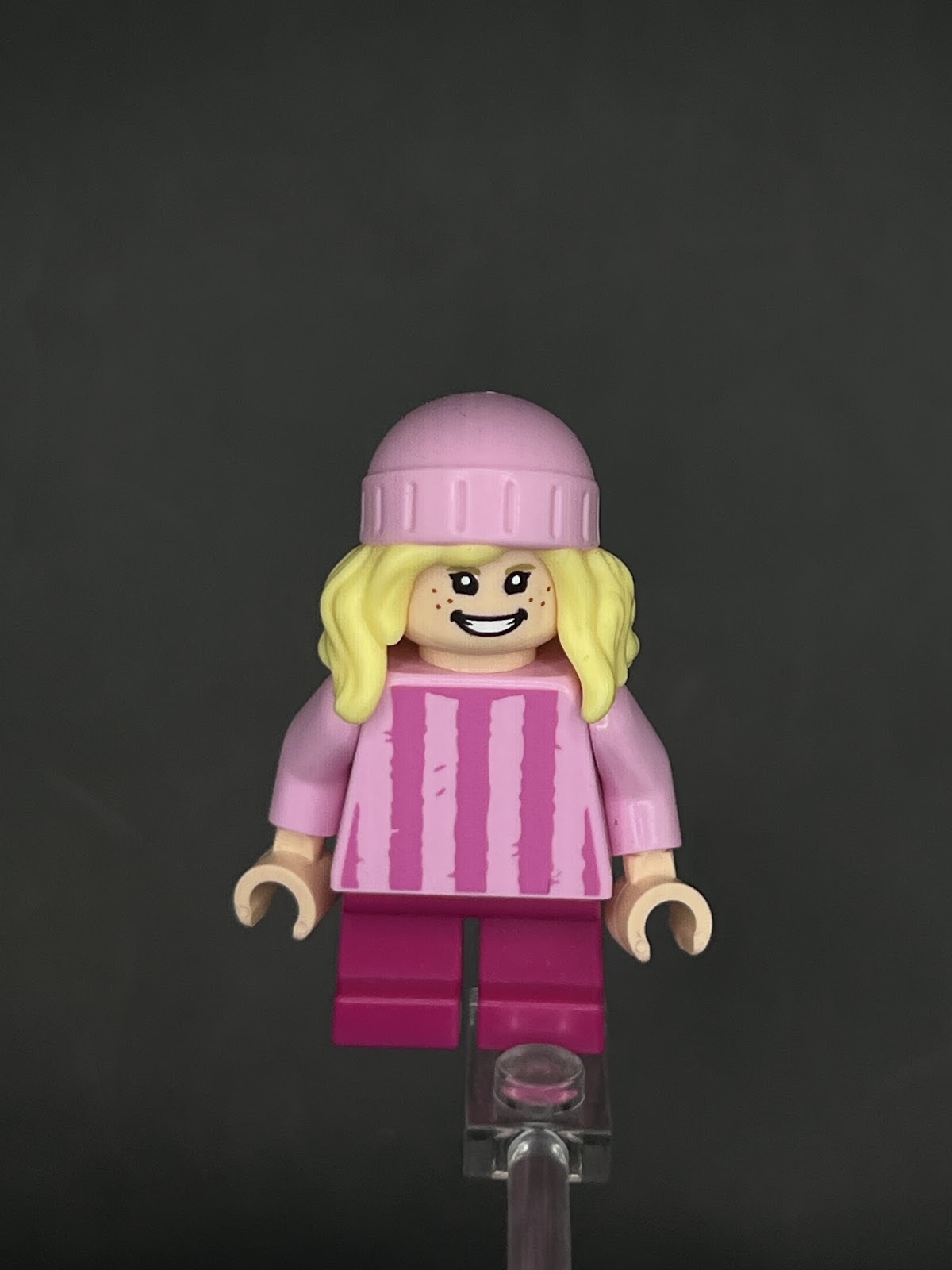 LEGO Minifigura Edith - Disney Épica