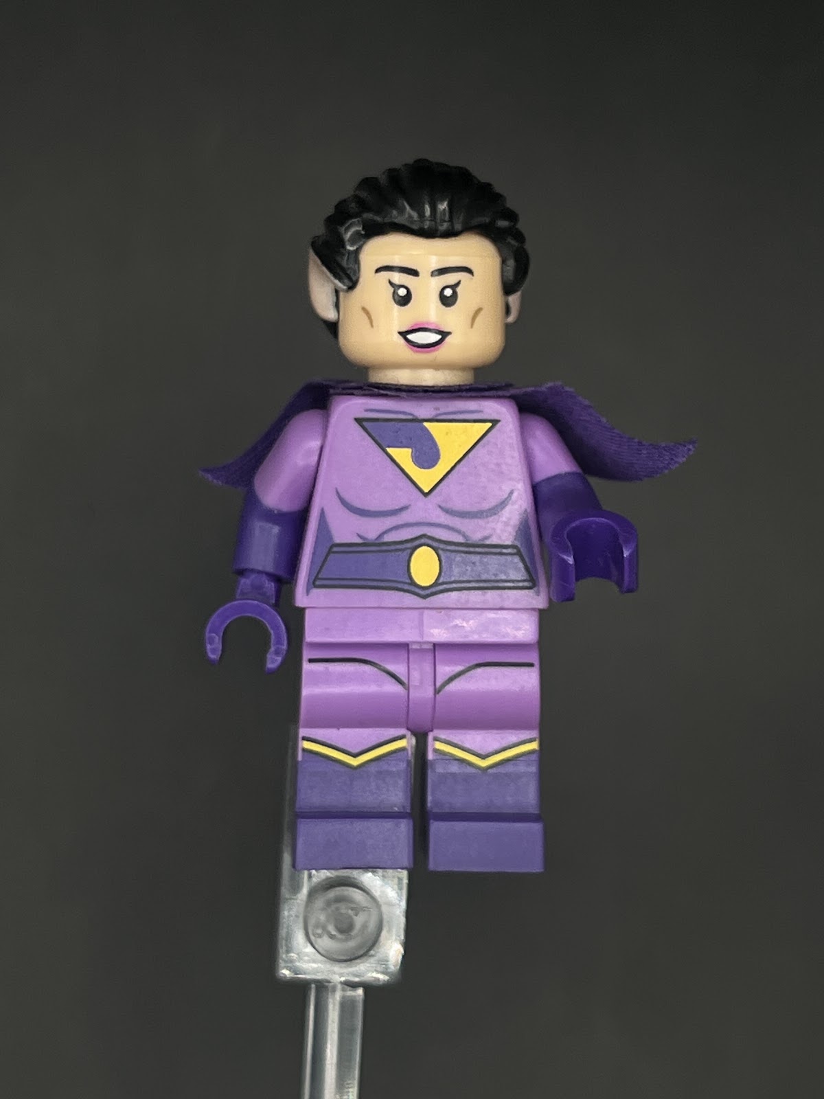 LEGO Minifigura Wonder Twin Sayna - DC Épica