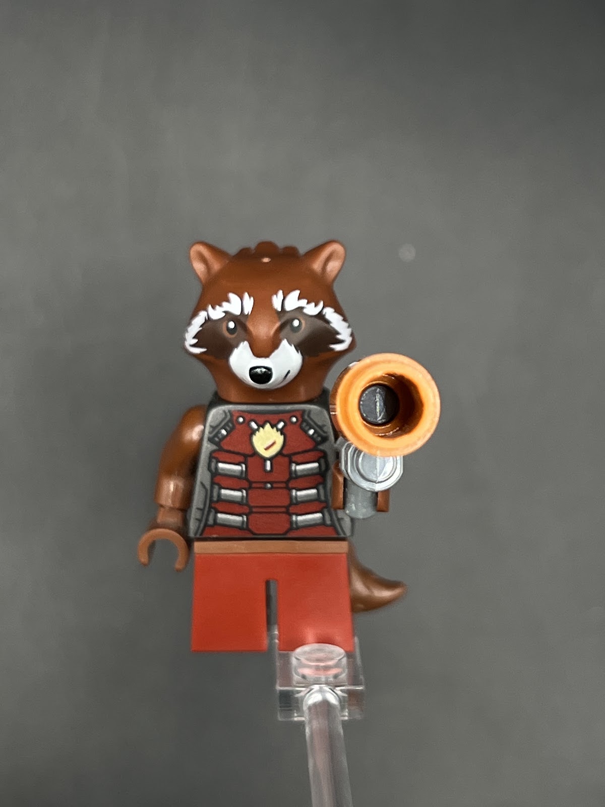 LEGO Minifigura Rocket Raccoon Rojo Obscuro - Marvel Legendaria