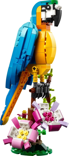 LEGO Set Exotic Parrot - Creator (31136-1) — set armado
