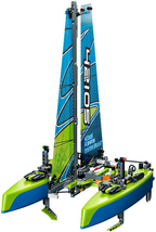 LEGO Set Catamaran - Technic (42105) — set armado