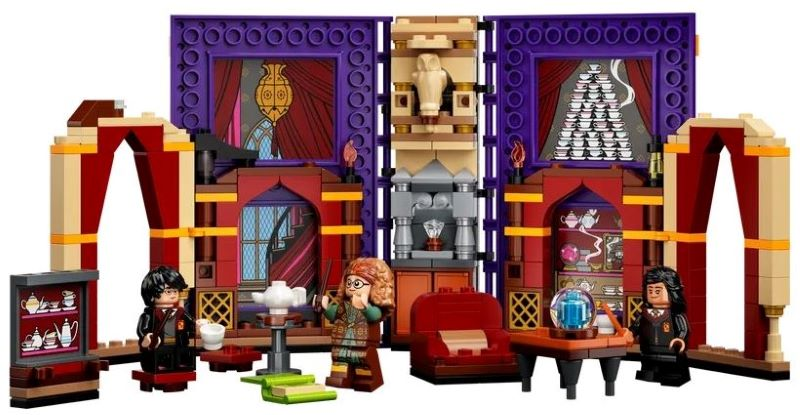LEGO Set Hogwarts Moment: Divination Class - Harry Potter — set armado