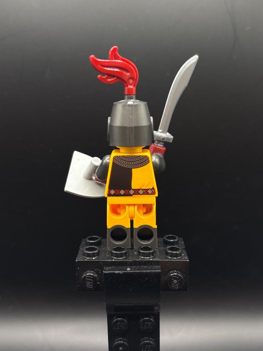 LEGO Minifigura Tournament Knight, Series 20 (Minifigure Only without Stand and Accessories) - Collectible Minifigures — espalda