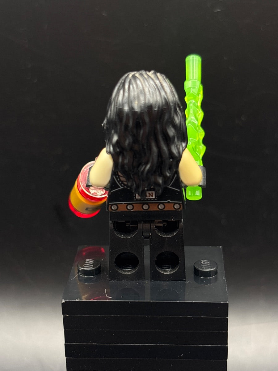 LEGO Minifigura Lobo - Marvel — espalda