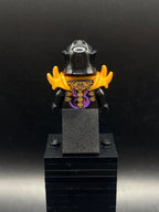 LEGO Minifigura Overlord (Golden Master) - Rebooted - NINJAGO — espalda